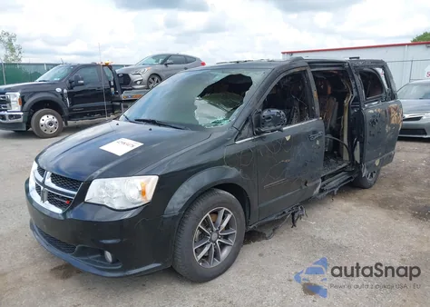 2017 Dodge Grand Caravan Sxt z USA, uszkodzony, nr VIN 2C4RDGCG4HR677308